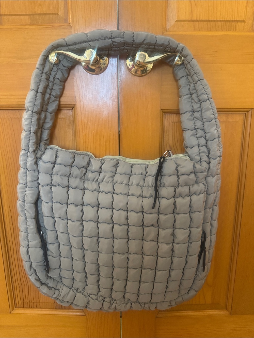 Quilted Shoulder Bag in Olive 🫒Green- Soft Padded Tote